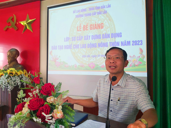 Description: BeGiang (3)